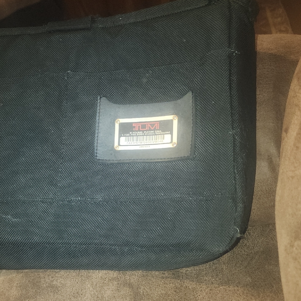 Tumi Black Computer - image 1